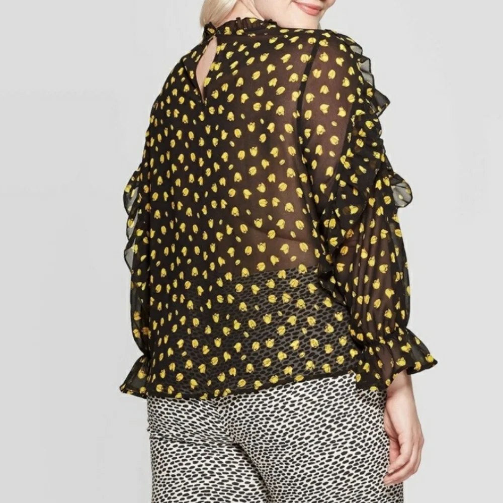 💥3 for $15💥 Who what wear top - Picture 6 of 6